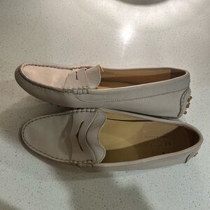 M. Gemi women’s leather drivers